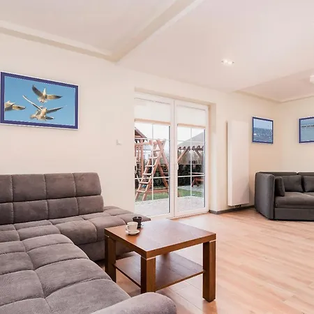Holiday House Mewa By Renters * Miedzywodzie